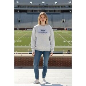 Vtg UNC Tar Heels Sweatshirt Unisex L Gray Pullover Crew Neck USA North Carolina